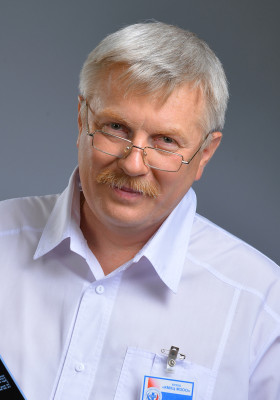 Начальник травматолого-ортопедической службы Гегер Михаил Эвальдович
